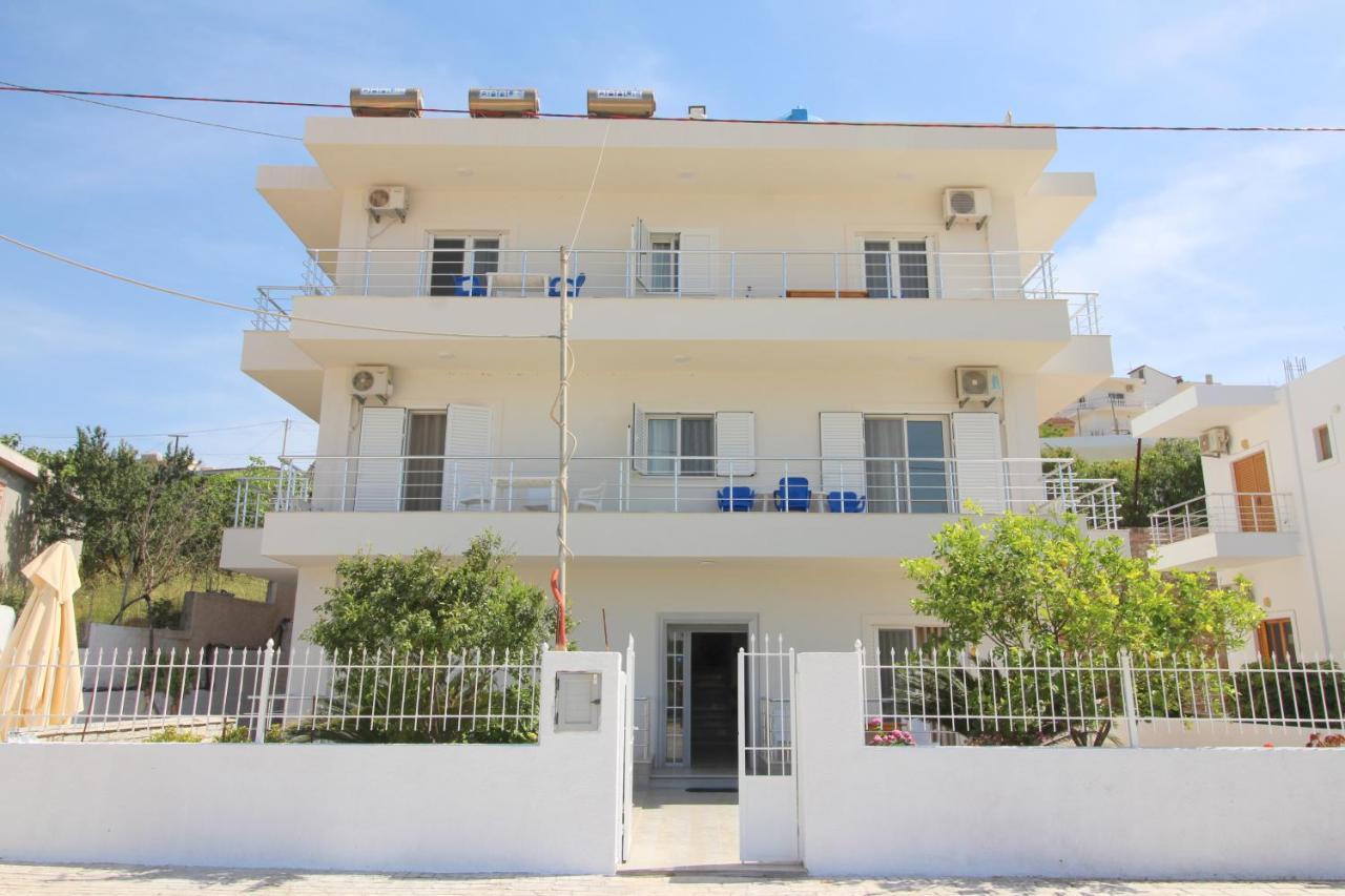 Sunset Apartments Berdenesh Sarandë Exteriör bild